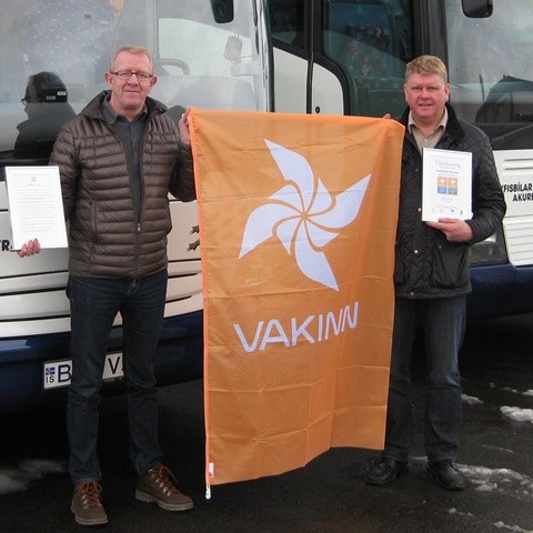 Á myndinni eru Gunnar M. Guðmundsson, framkvæmdast